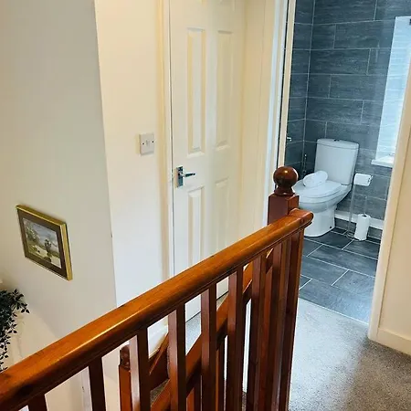 Charming Brecon Beacons Cottage With Parking Gilwern Exterior photo